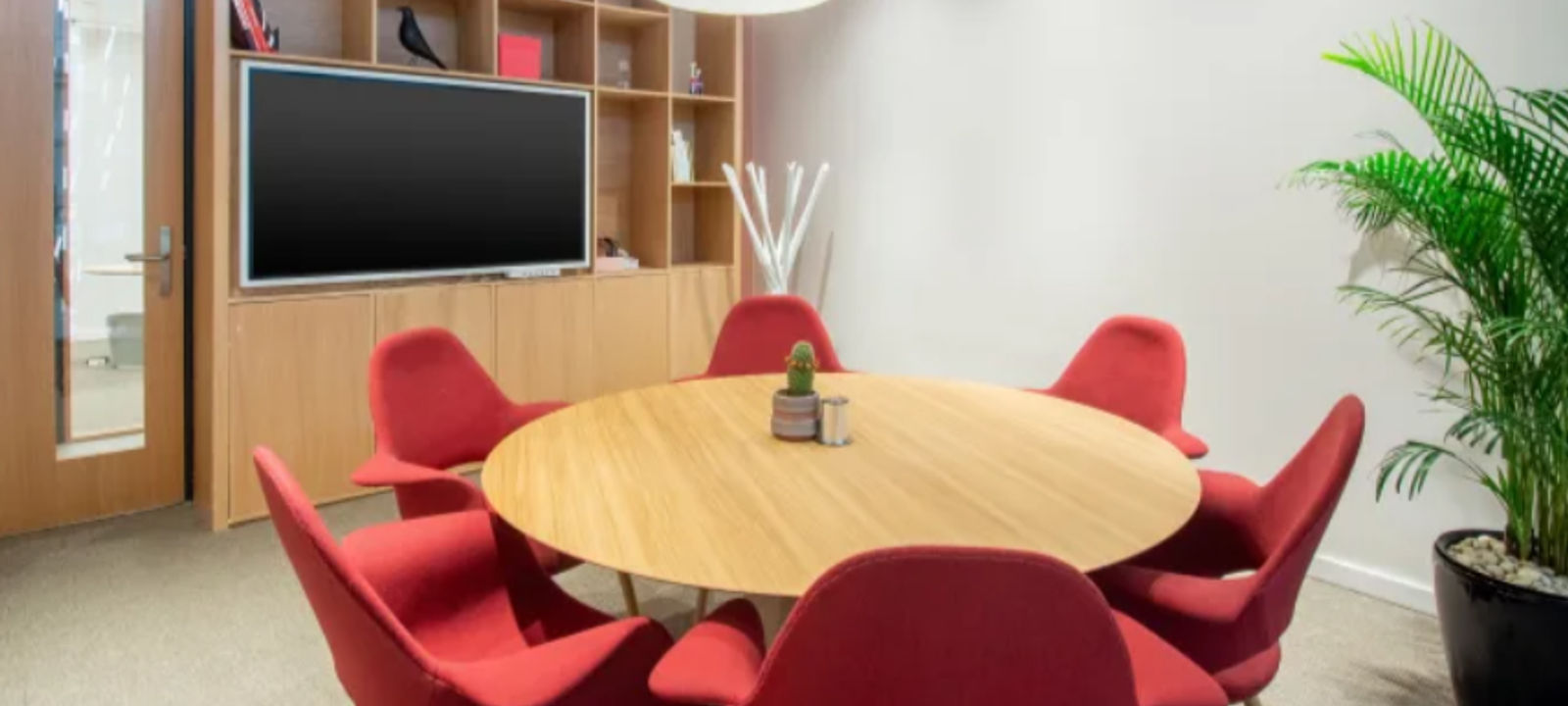 111 Simcoe Street N, Oshawa - Image 1