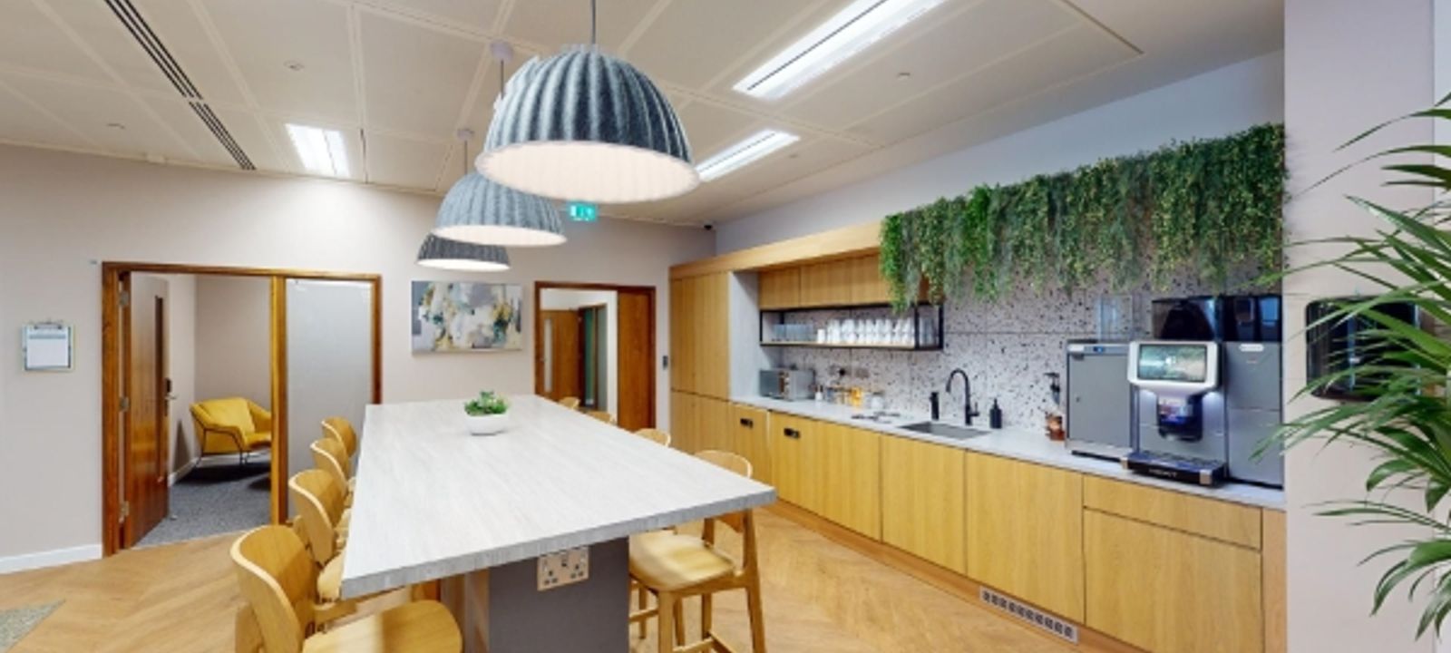 2 Snow Hill, Queensway - Image 1