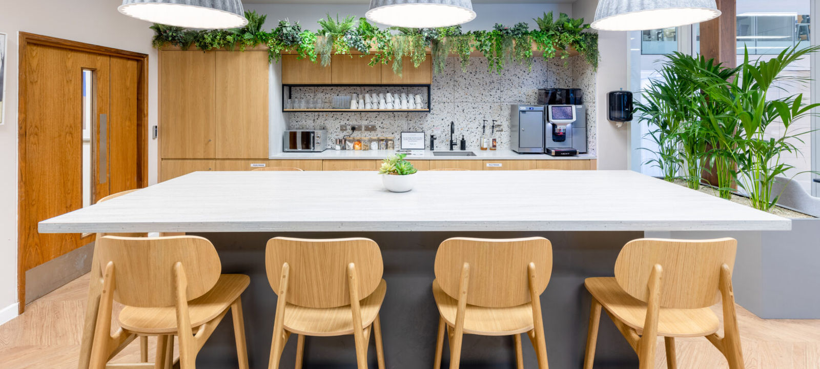 2 Snow Hill, Queensway - Image 1