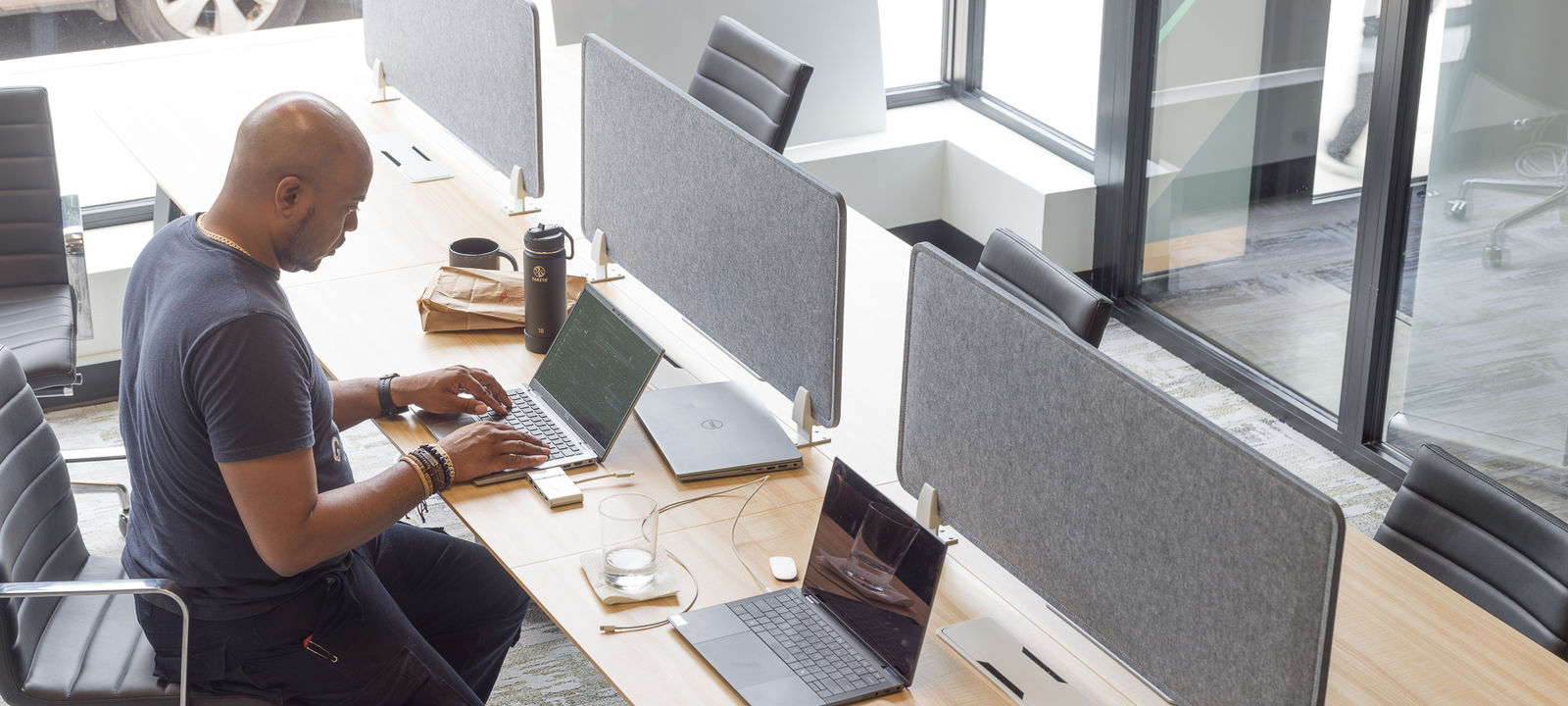 3838 North Ravenswood Avenue, Chicago - Image 1