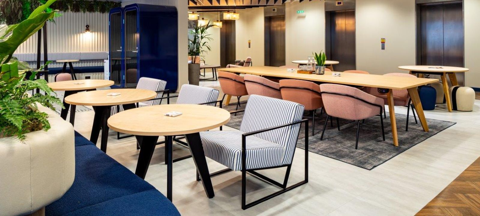 40 Gracechurch Street, Candlewick - Image 1