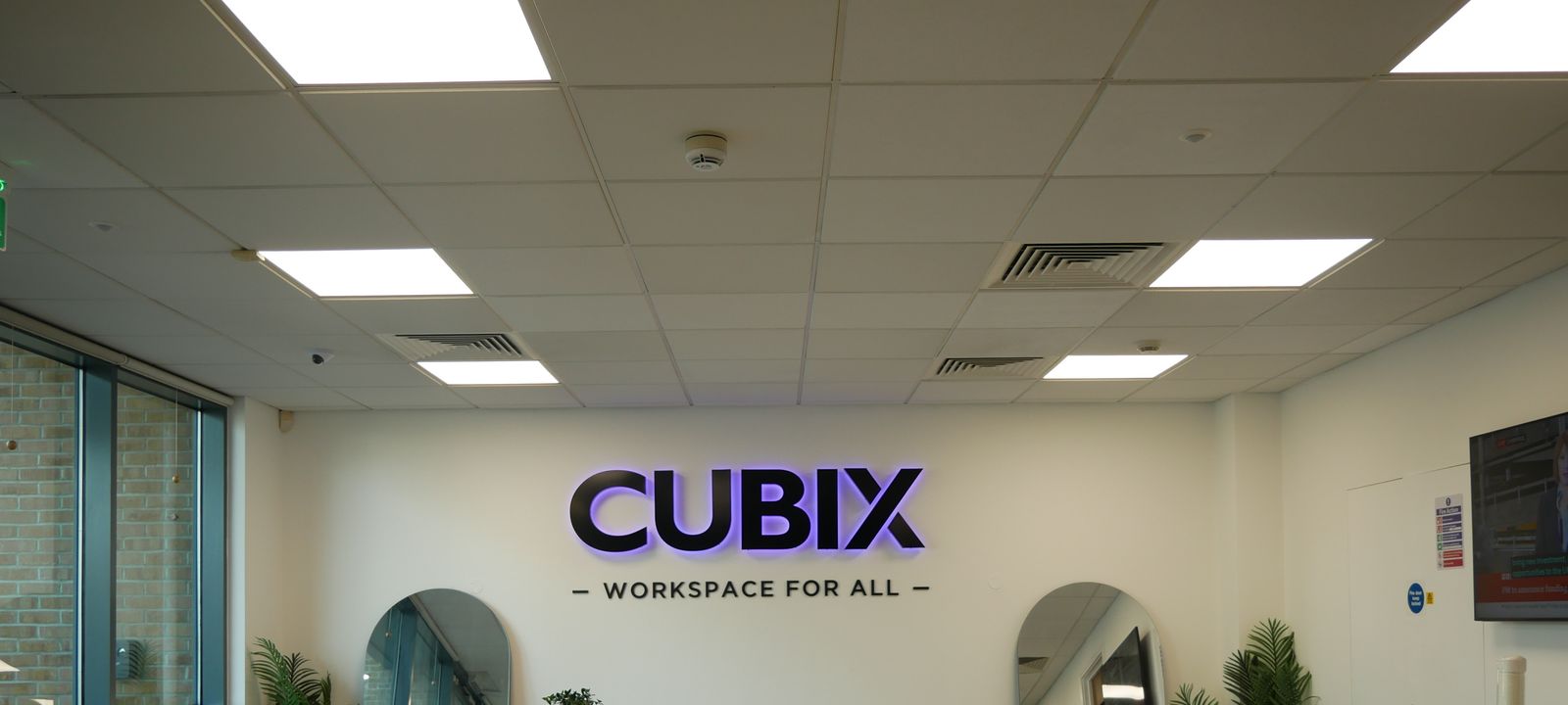 5 Oaks Court Warwick Road, Borehamwood - Image 1