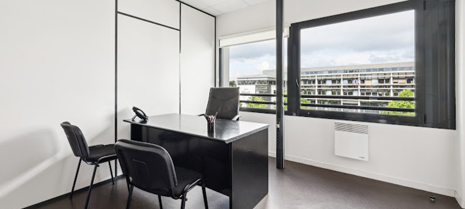 3 Place Jean Nouzille, Caen - Image 1