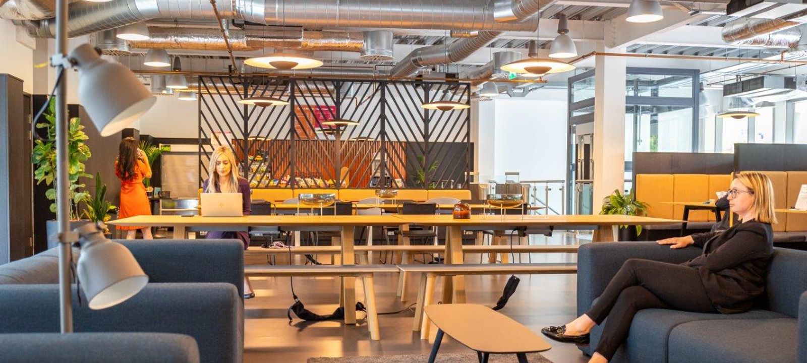 150 Midsummer Boulevard, Milton Keynes - Image 1