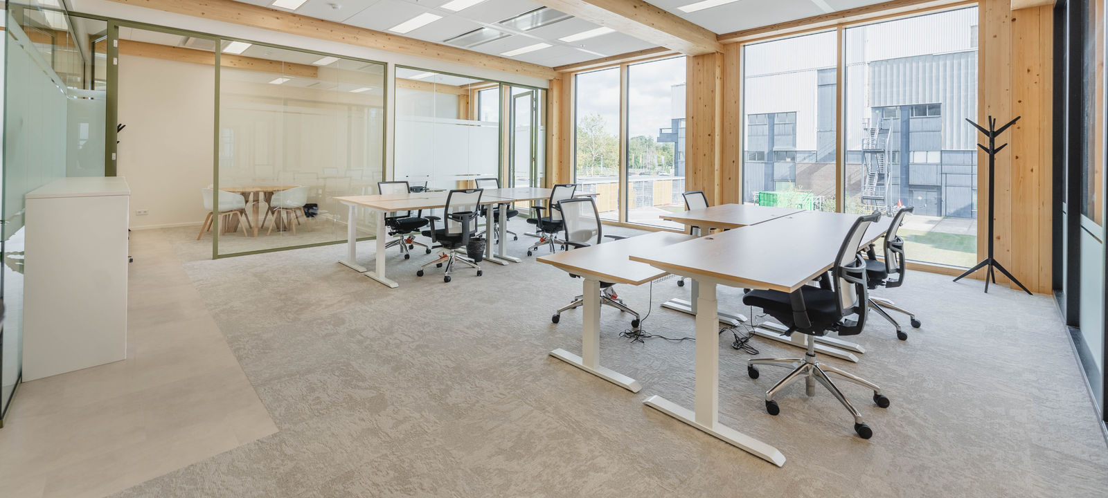 32 Basisweg, Amsterdam - Image 1