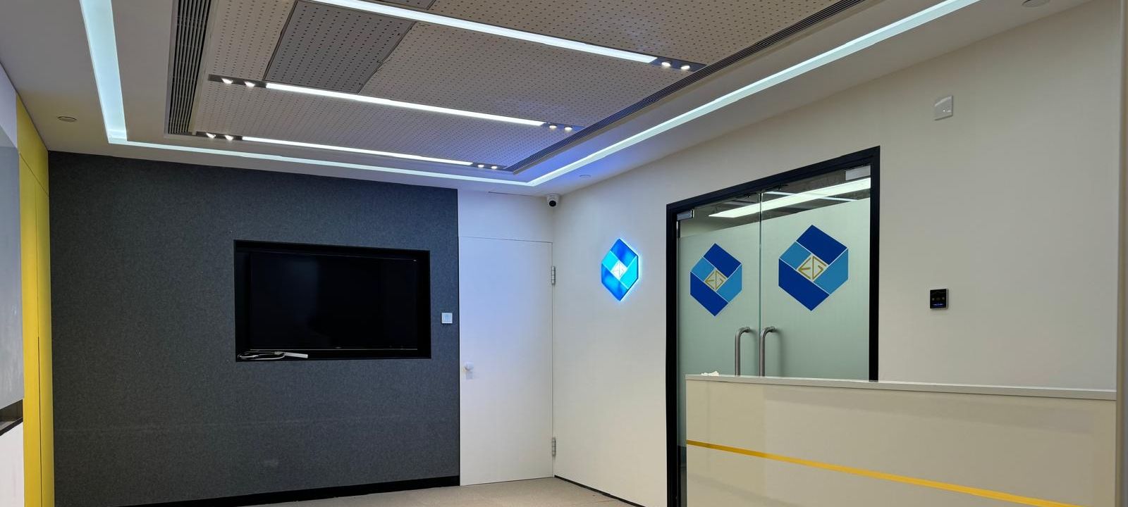 833 Cheung Sha Wan Road, Cheung Sha Wan - Image 1