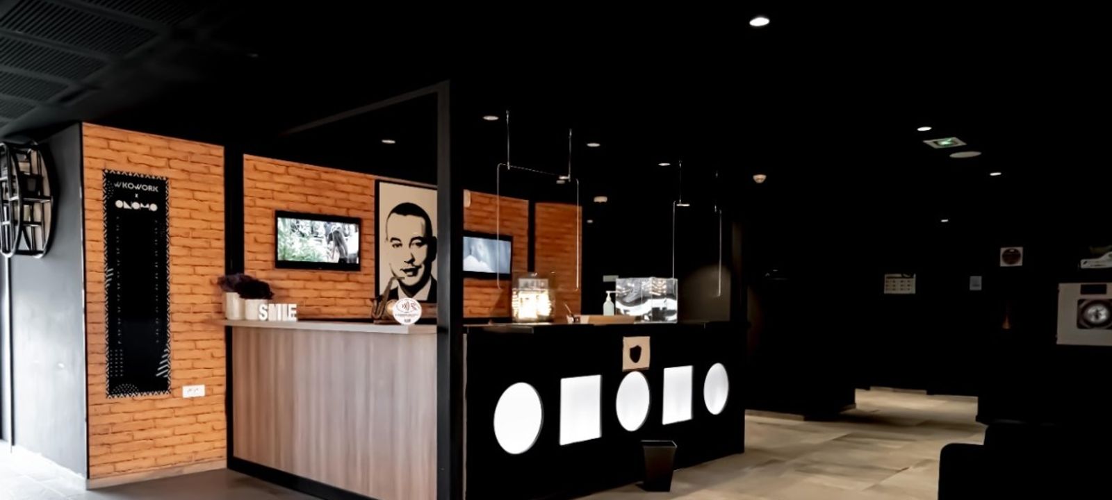 Bd Zoulikha Nasri, Casablanca - Image 1