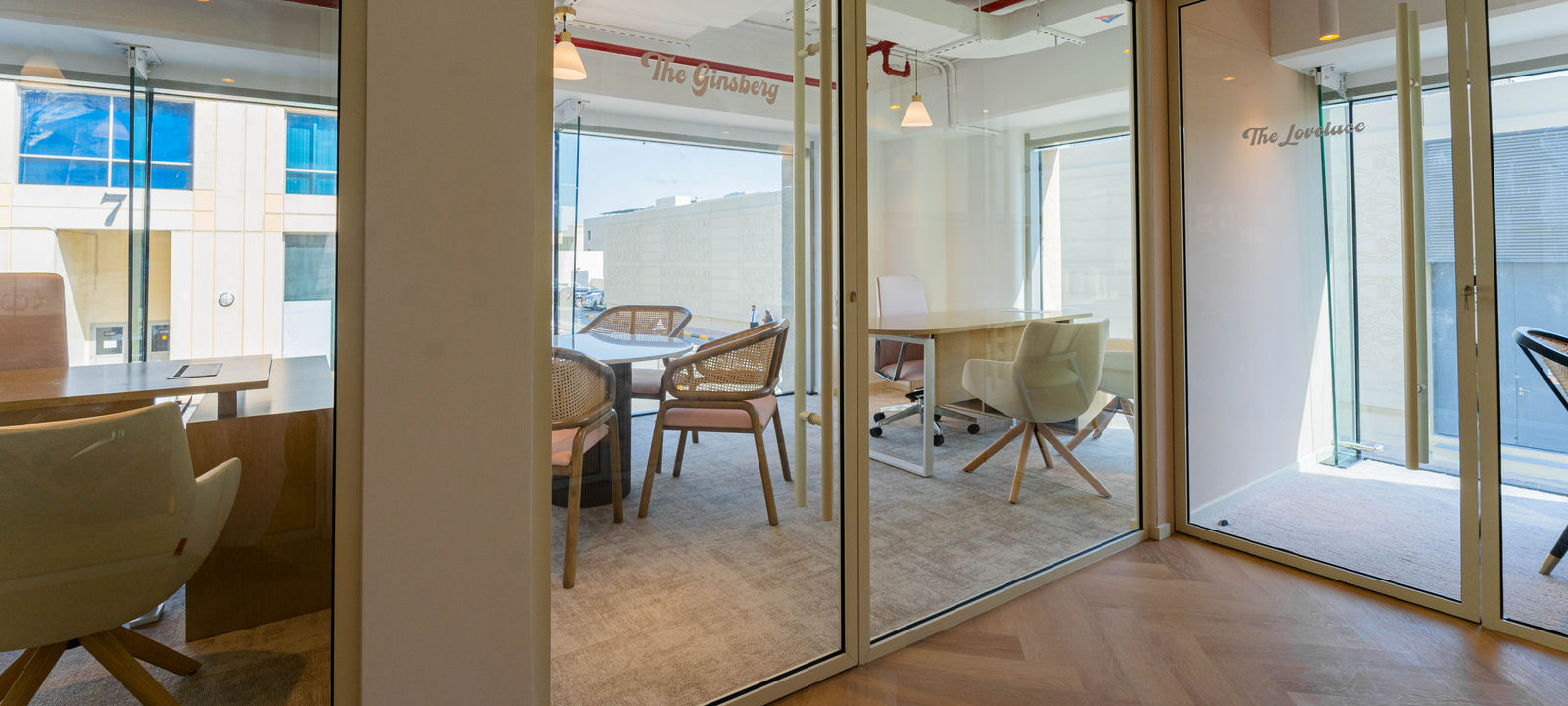 Gold & Diamond Park, دبي - Image 1