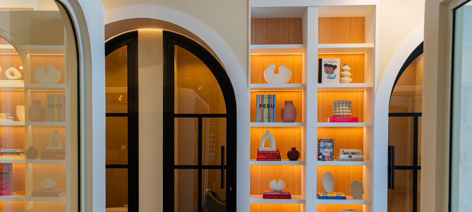 Gold & Diamond Park, دبي - Image 1