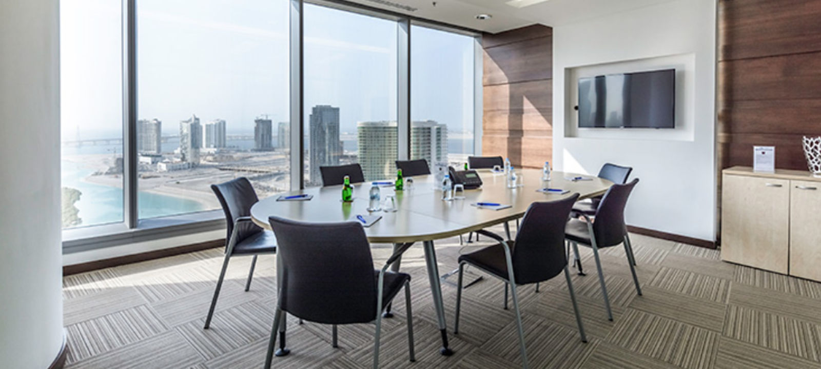 Sky Tower Reem Island, Abu Dhabi - Image 1