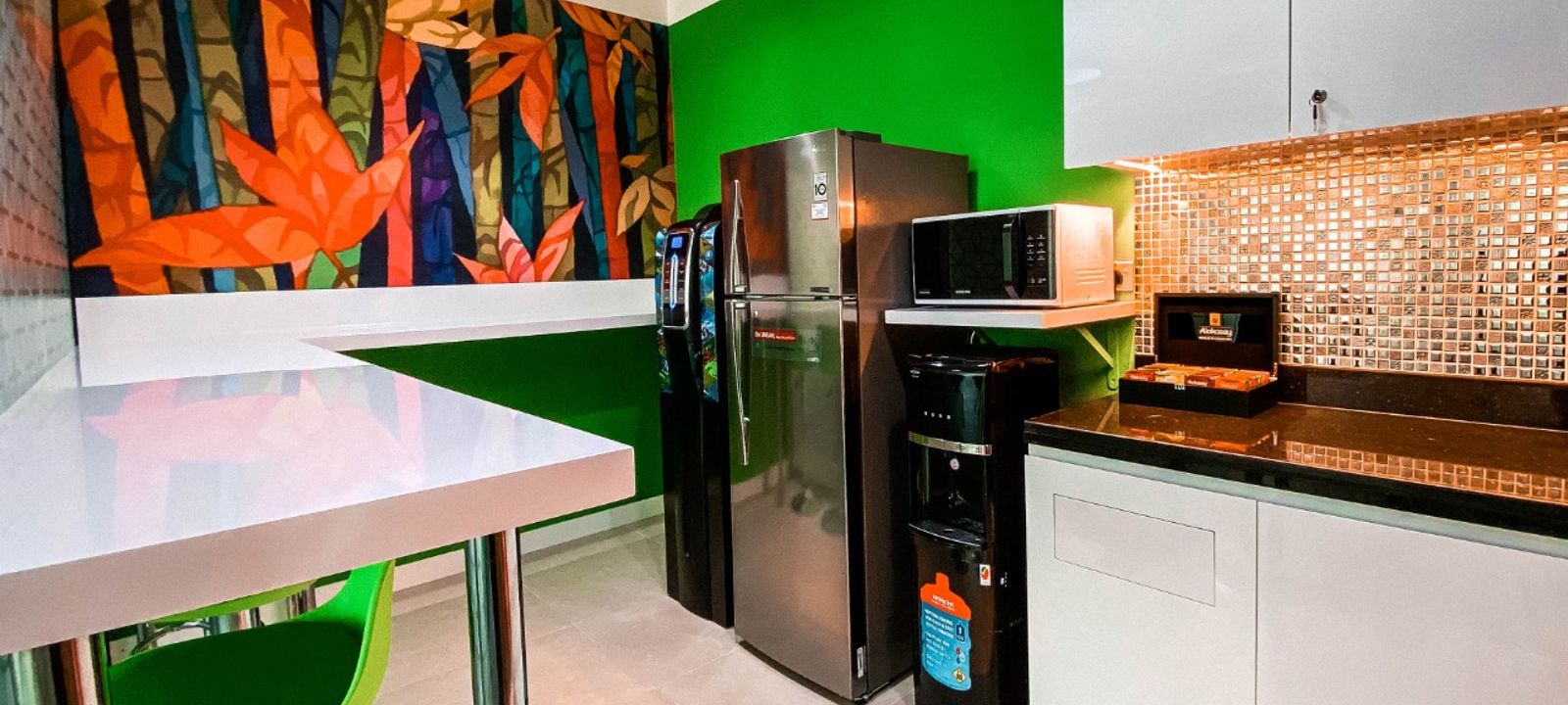 Cluster Y Swiss Tower - Jumeirah Lake Towers, Dubai - Image 1