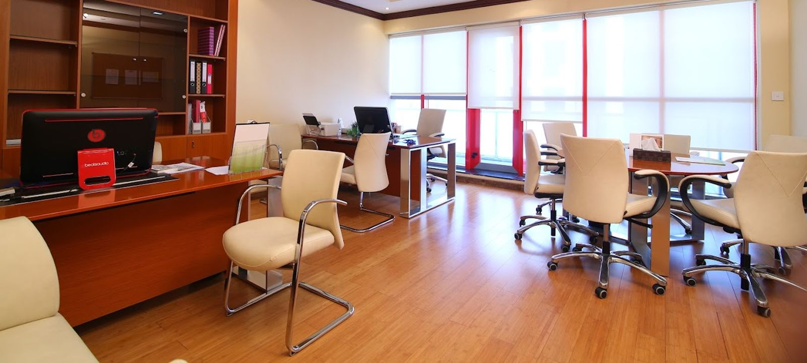 7 Al Asayel St Bay Square Building 02 Business Bay, Dubai - Image 1