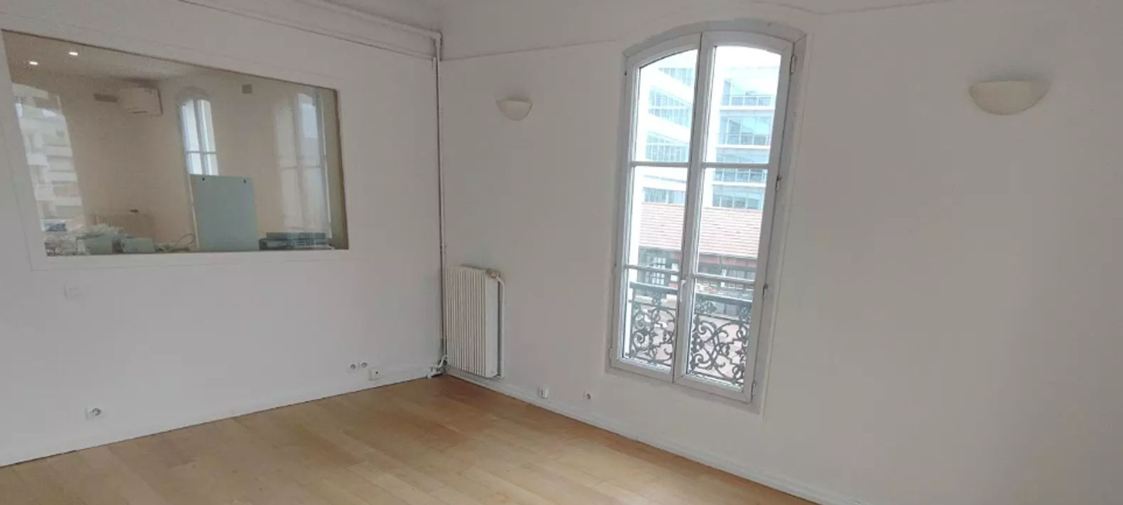 4 Bis Rue Honoré D'estienne D'orves, Suresnes - Image 1