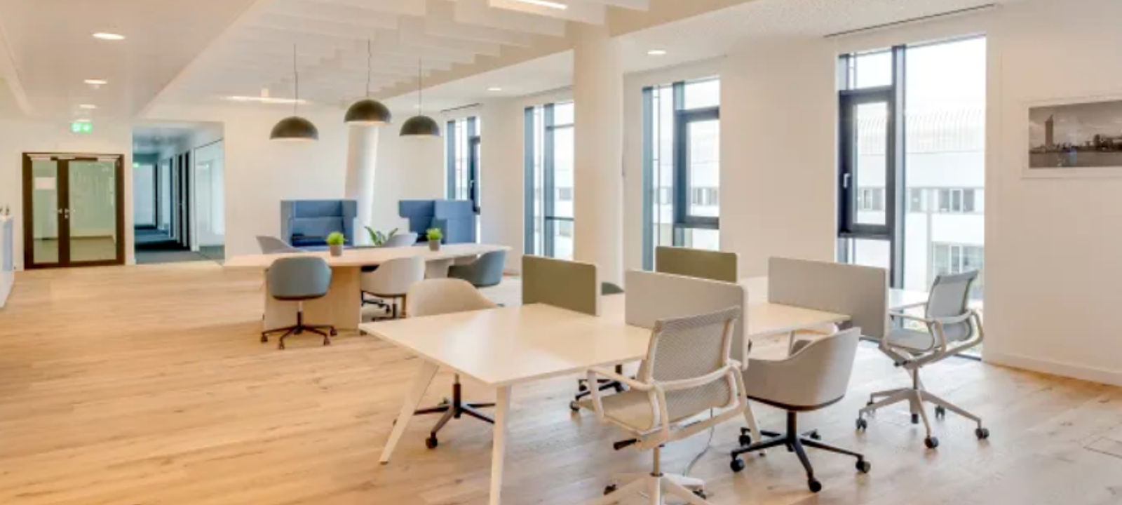 39 Enrique Foster Sur, Santiago - Image 1