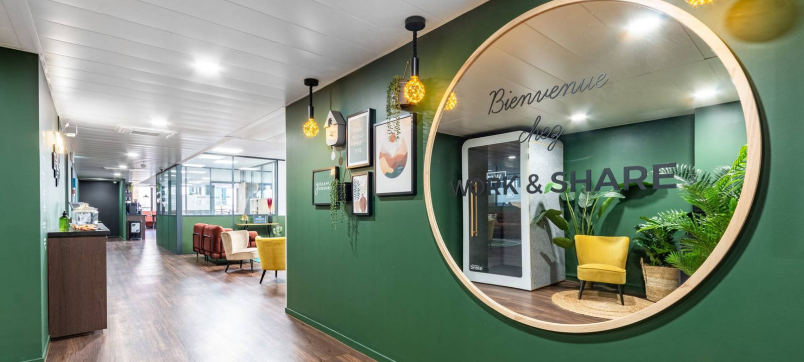 42 Rue Rouget De Lisle, Suresnes - Image 1