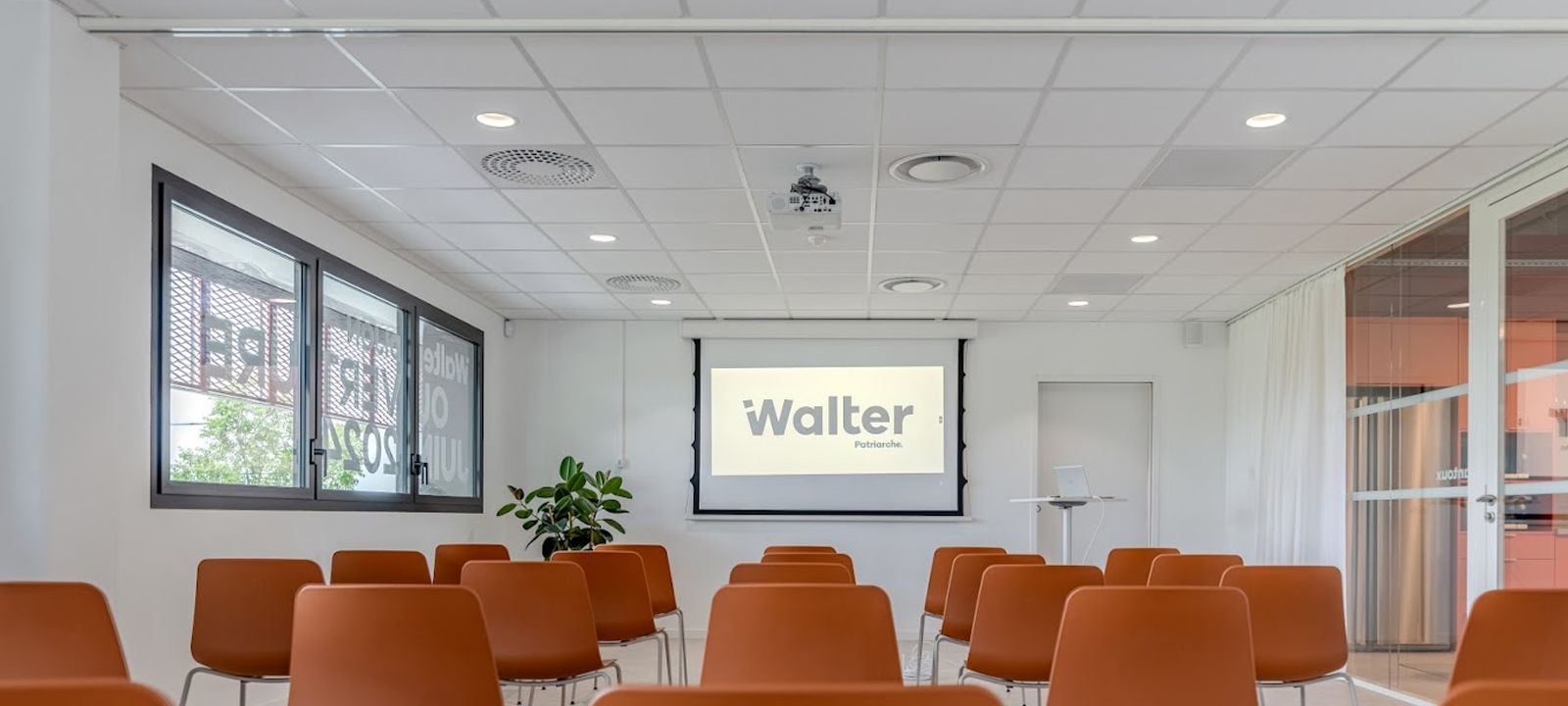 21 Av Françoise Giroud, Dijon - Image 1