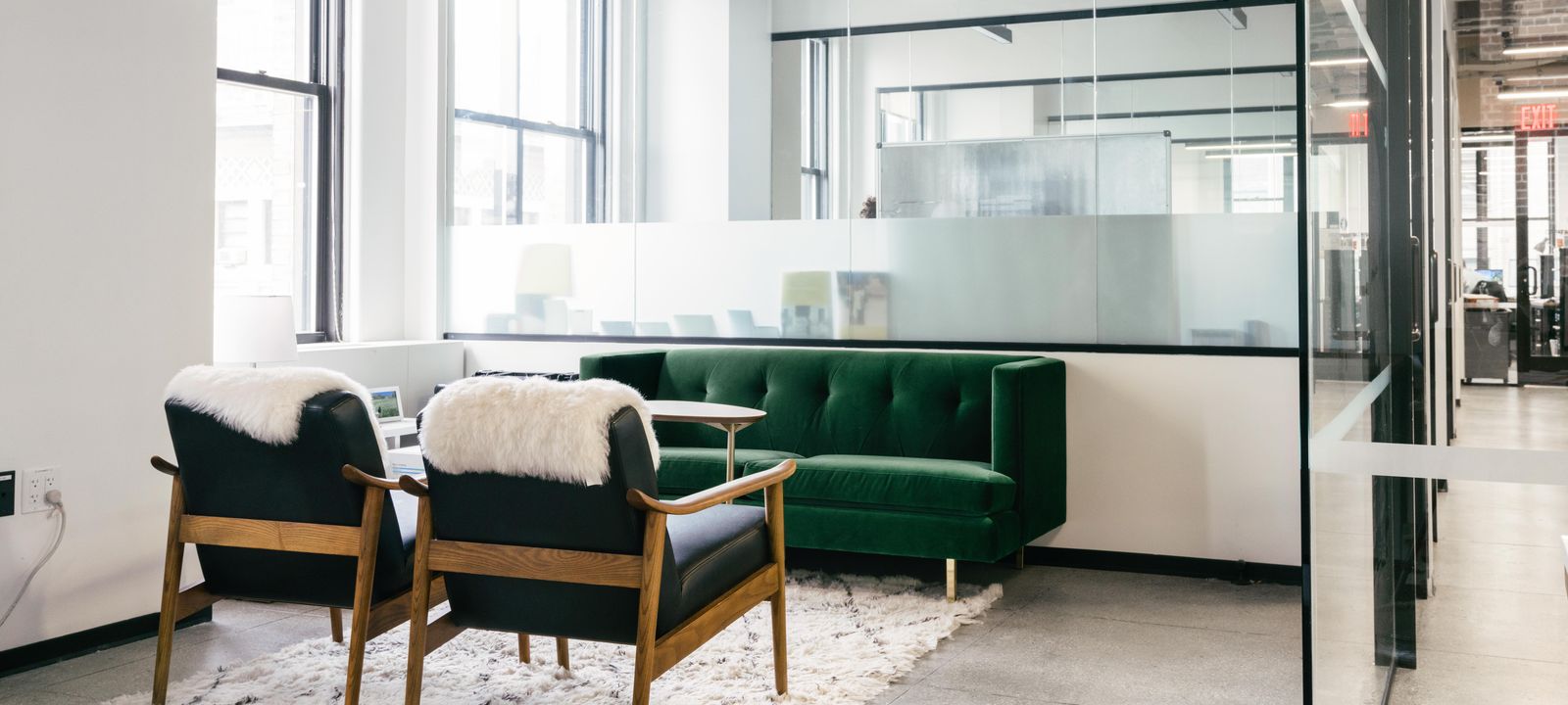 215 Park Avenue South, New York - Image 1