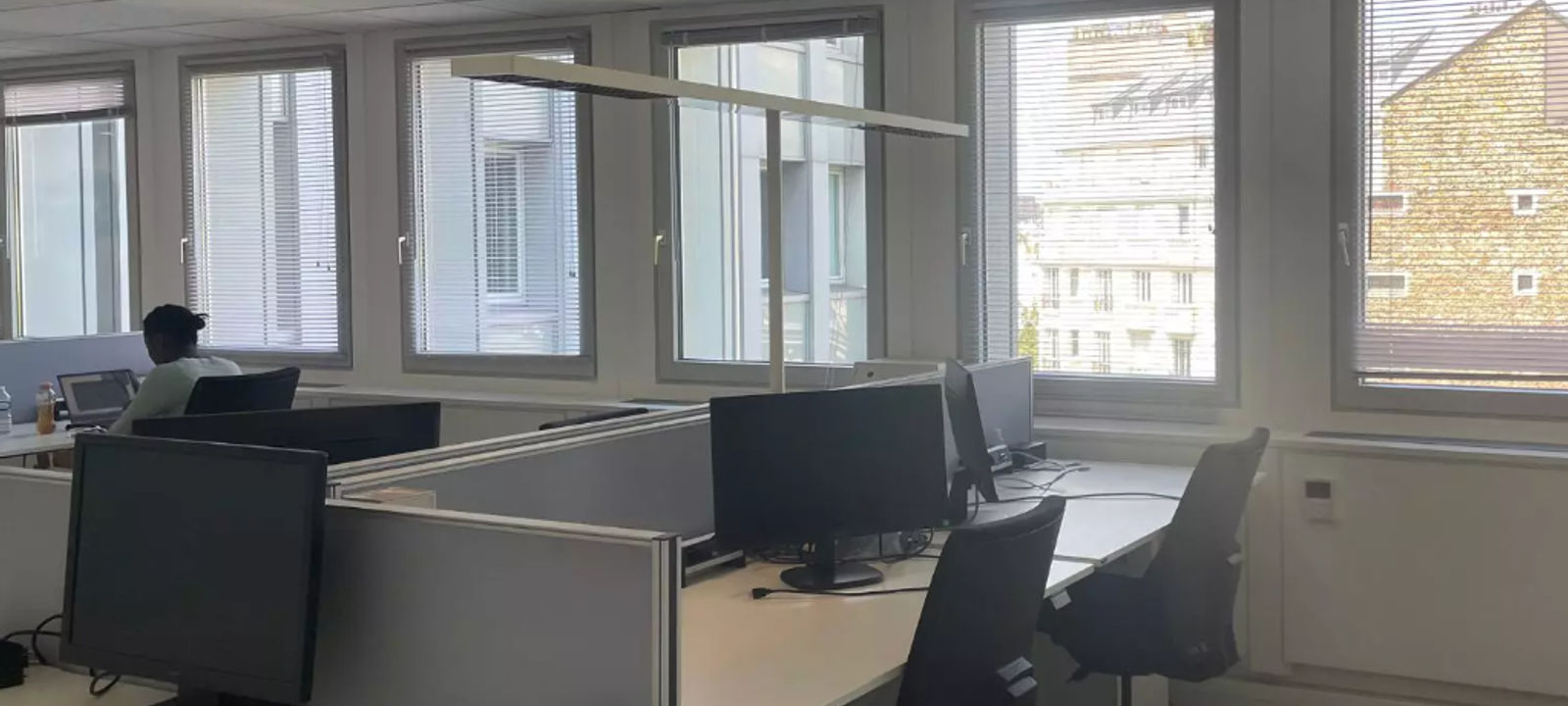 17 Route DE LA Reine 17 Route De La Reine, Boulogne-billancourt - Image 1