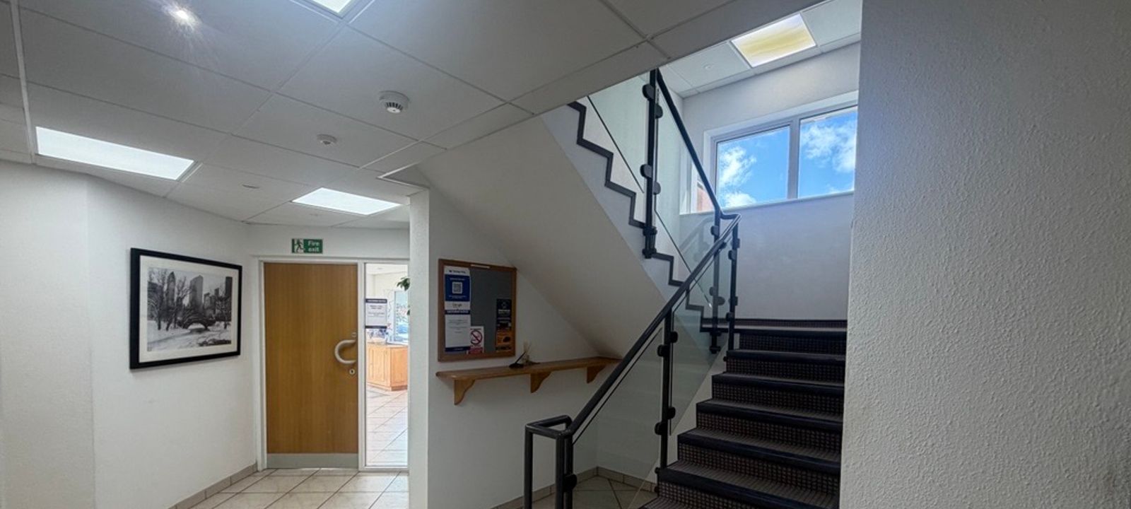 Block 7 Enterprise Way, Edenbridge - Image 1