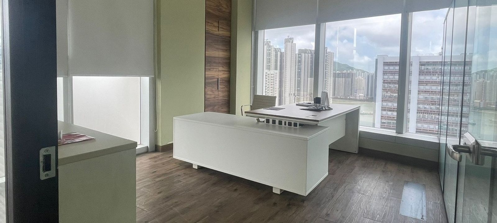 52A Sha Tsui Road, Tsuen Wan - Image 1