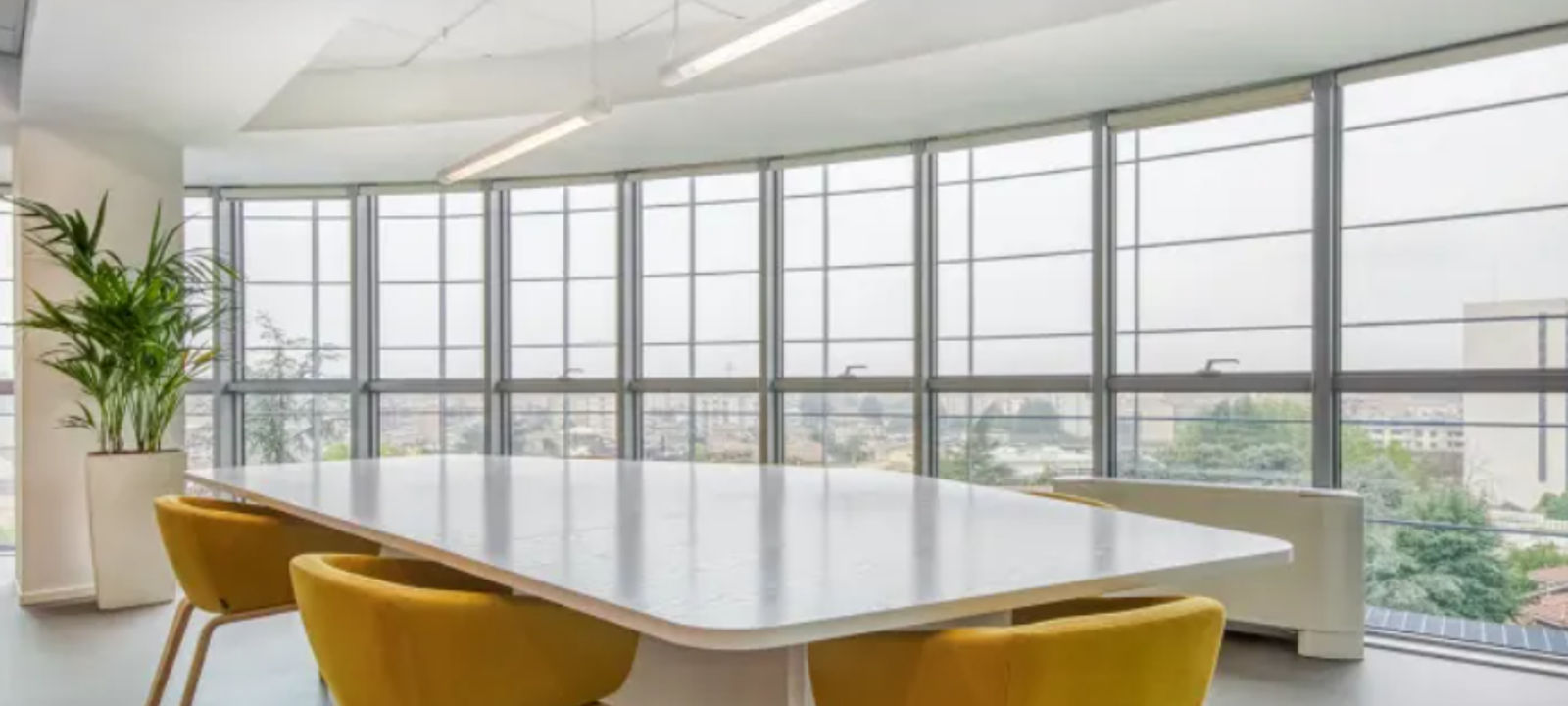 265 E River Park Circle, Fresno - Image 1