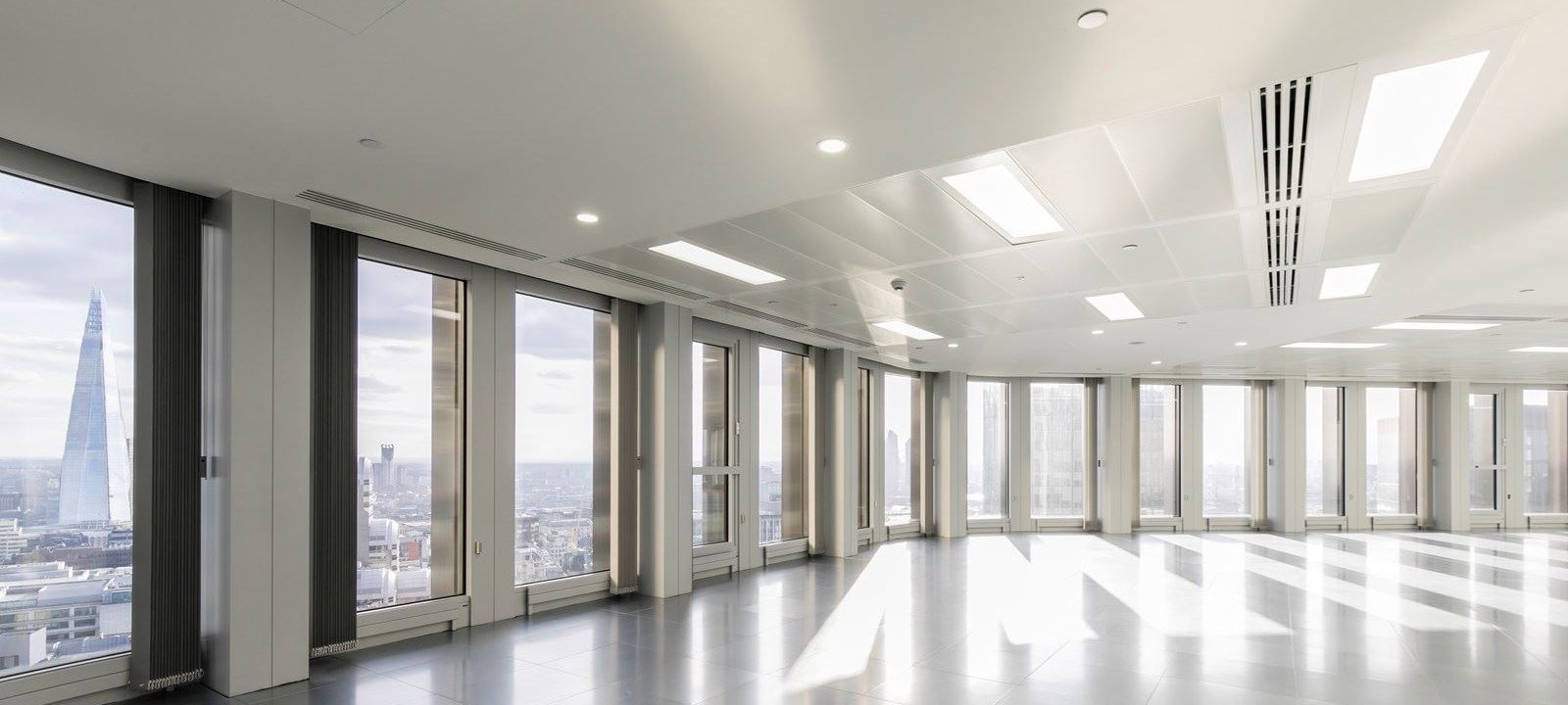 25 Old Broad Street, London - Image 1