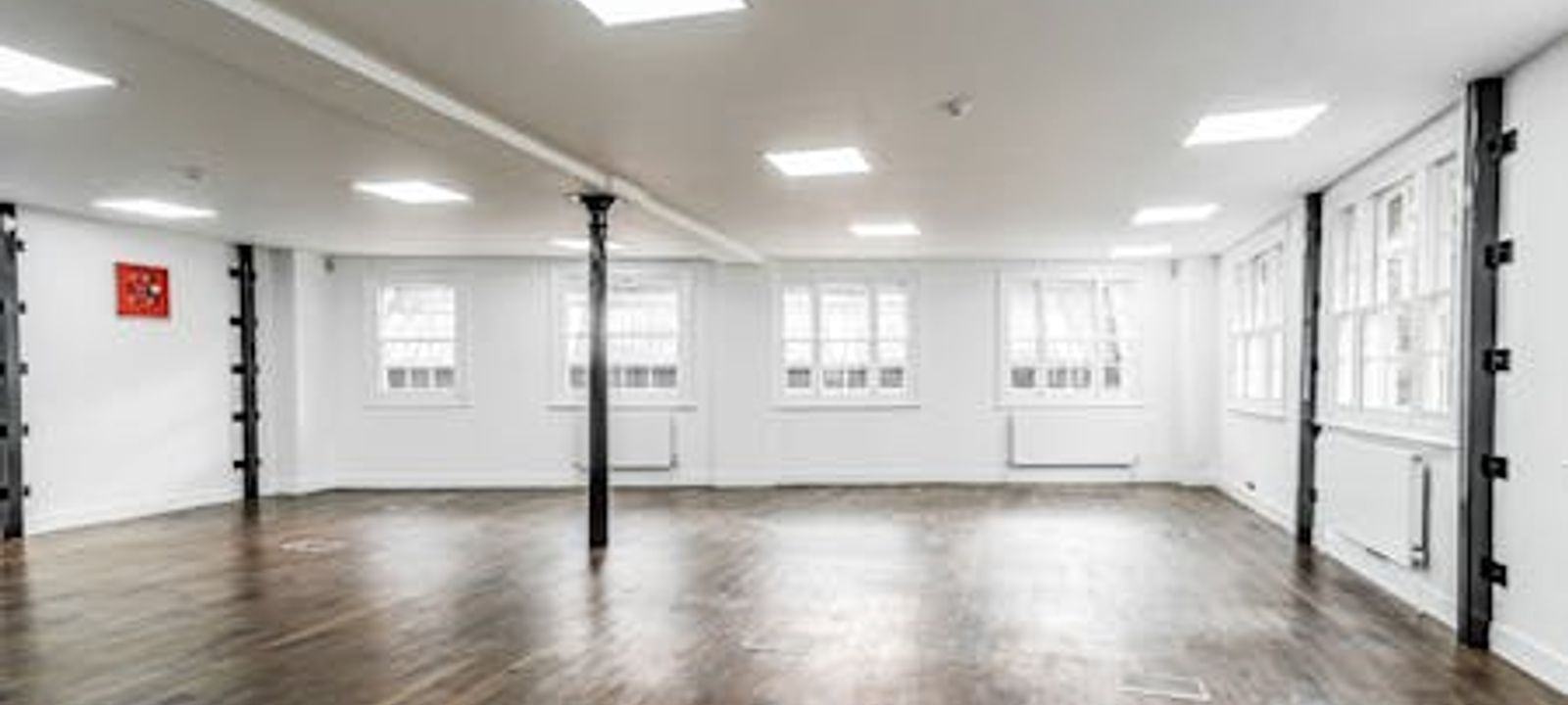 6-8 Sycamore Street, Clerkenwell - Image 1