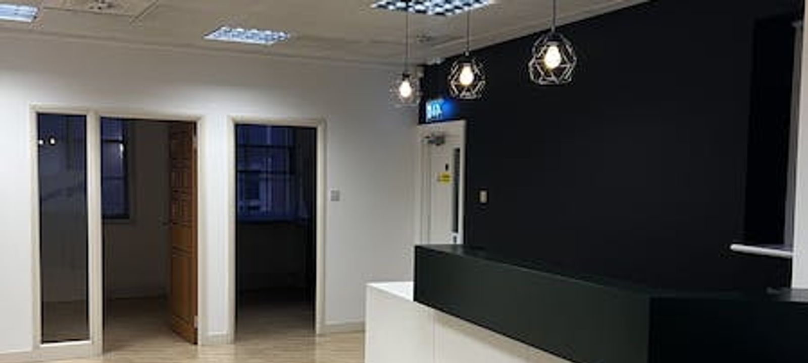 7 Moor St, Soho - Image 1