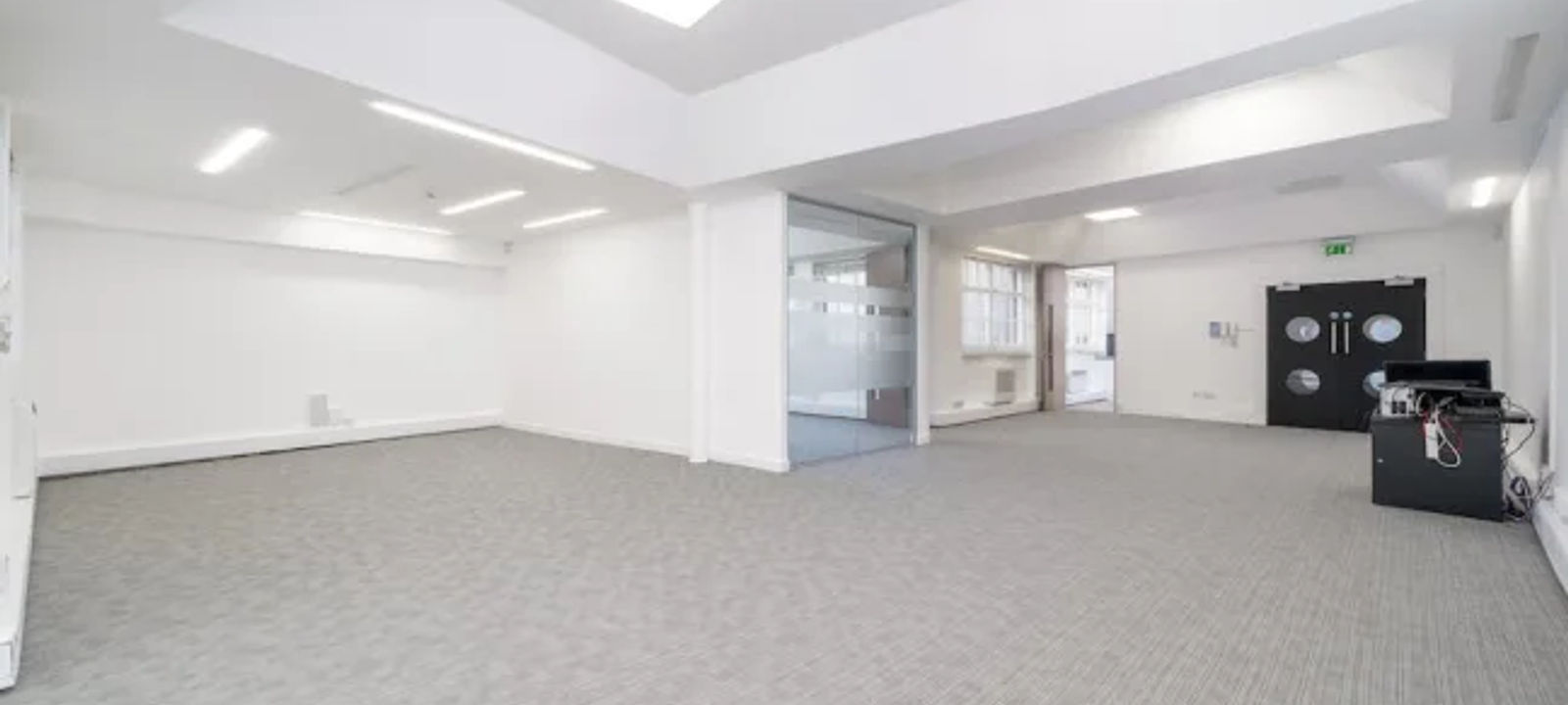 7 Moor St, Soho - Image 1