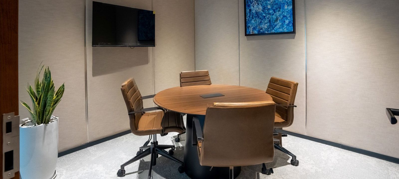 Al Rahah, Abu Dhabi - Image 1