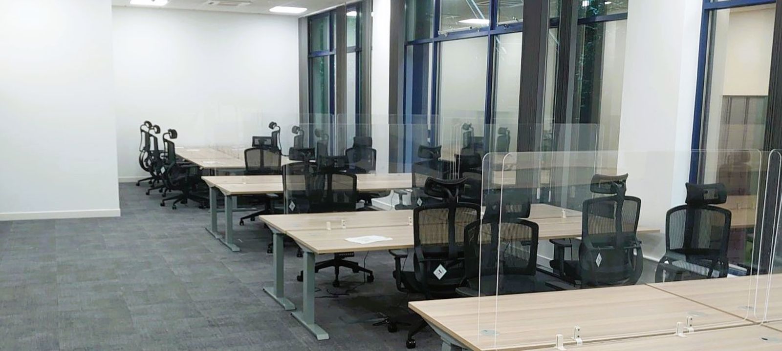 Harvest Crescent, Hampshire - Image 1