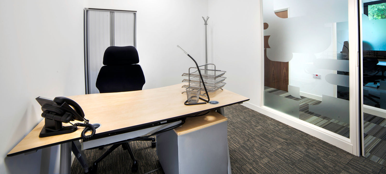 Harvest Crescent, Hampshire - Image 1