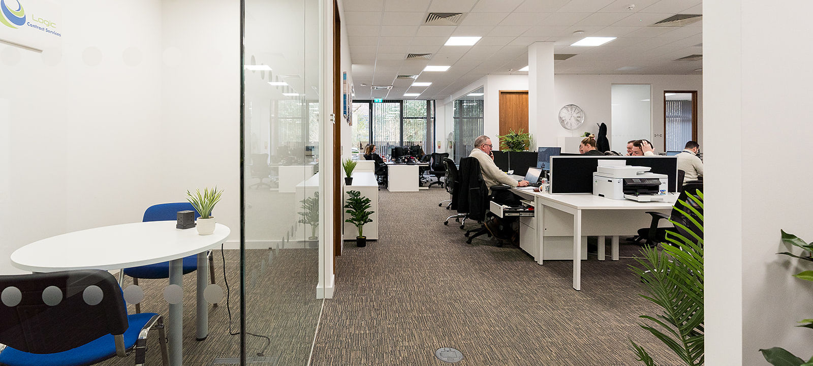 Harvest Crescent, Hampshire - Image 1