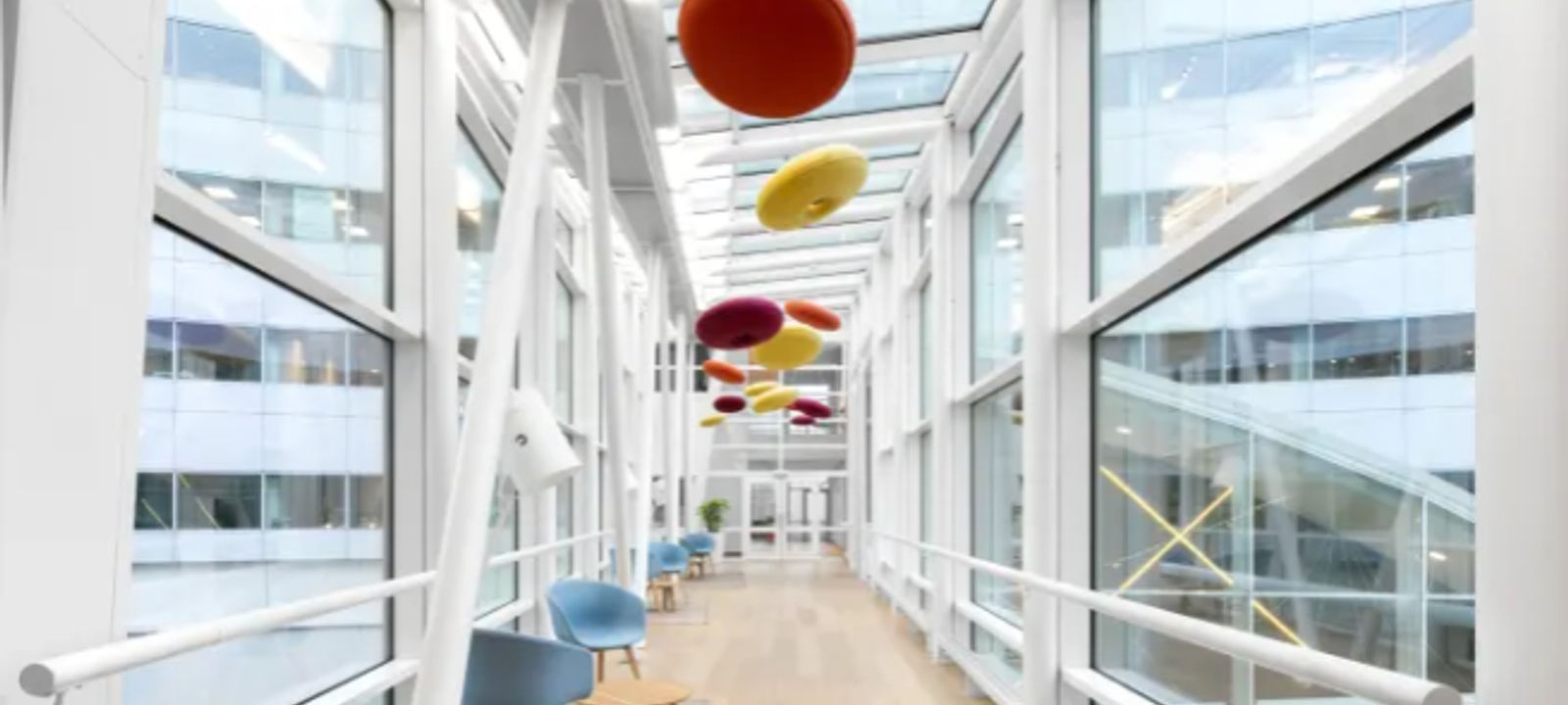 10-05 Boulevar Rafael Landivar, Guatemala - Image 1