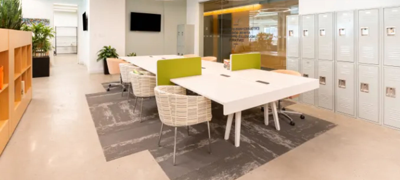 9400 W Higgins, Rosemont - Image 1