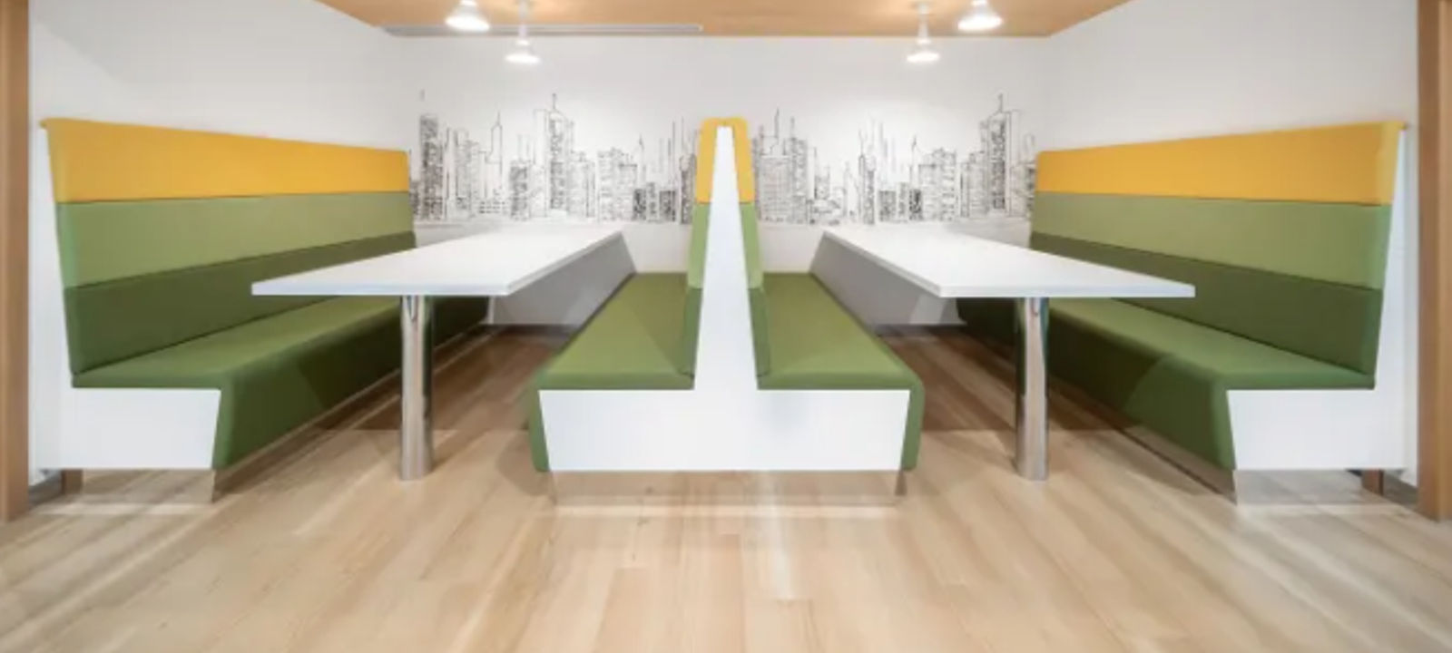 9400 W Higgins, Rosemont - Image 1