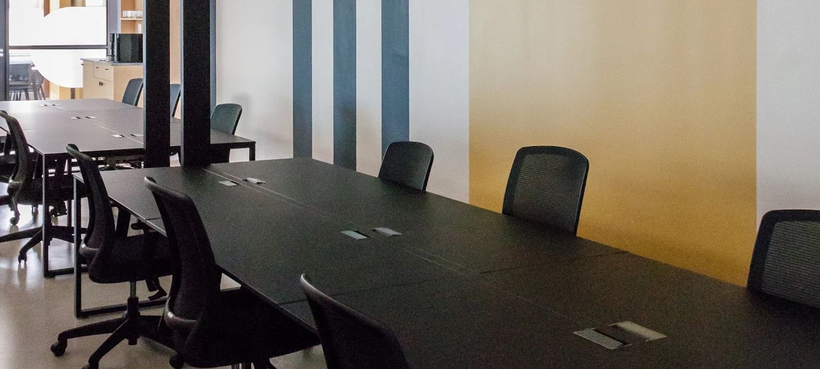 27 Somerset Road 27 Somerset Road, Cape Town - Image 1