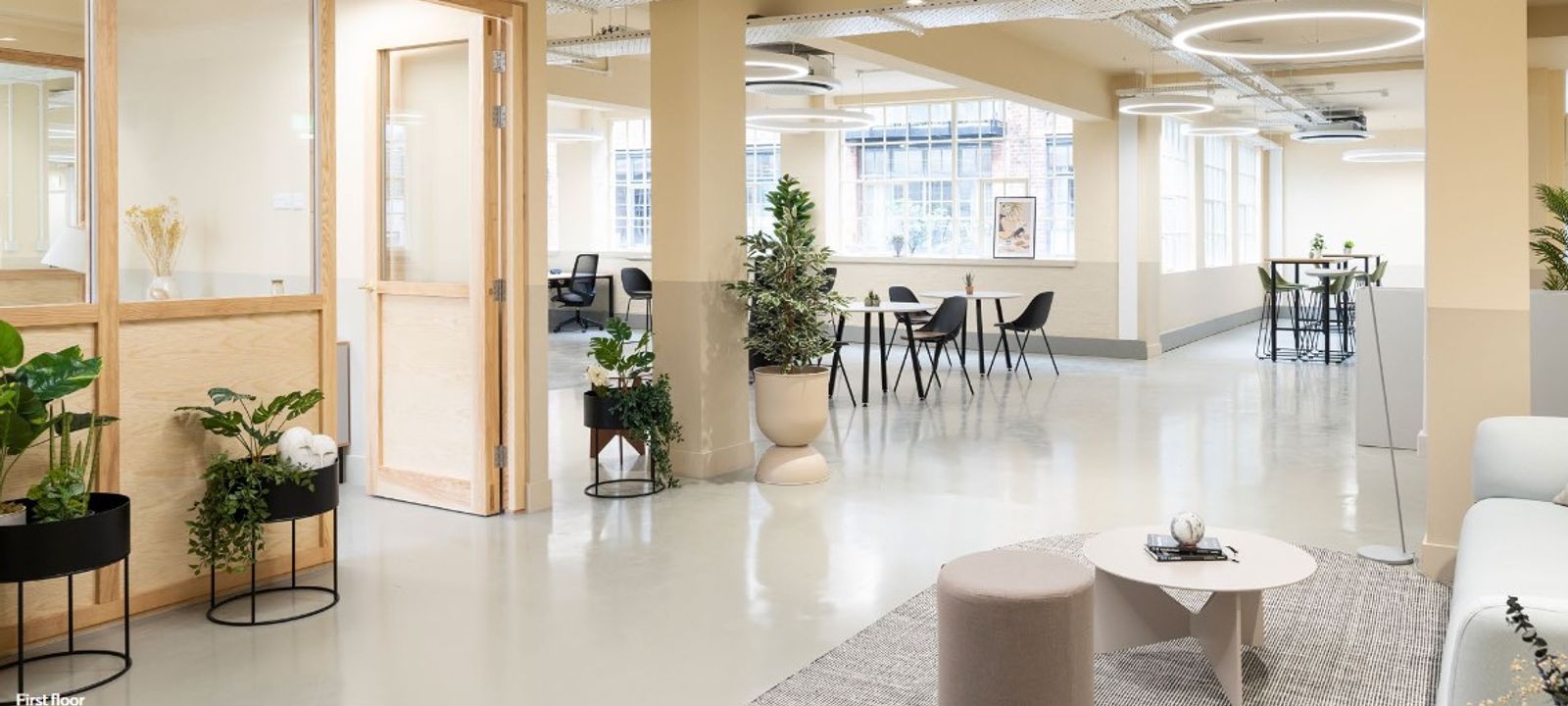 20 Garrett St, London - Image 1