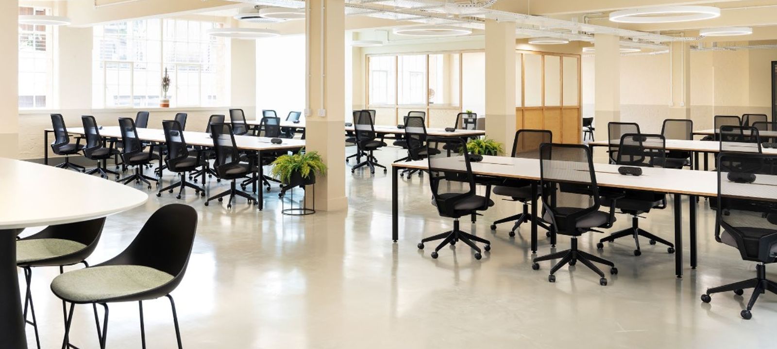 20 Garrett St, London - Image 1