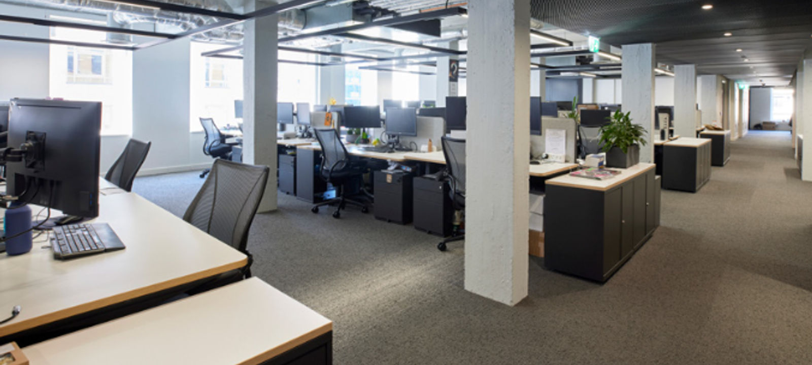 98 Theobalds Rd, London - Image 1