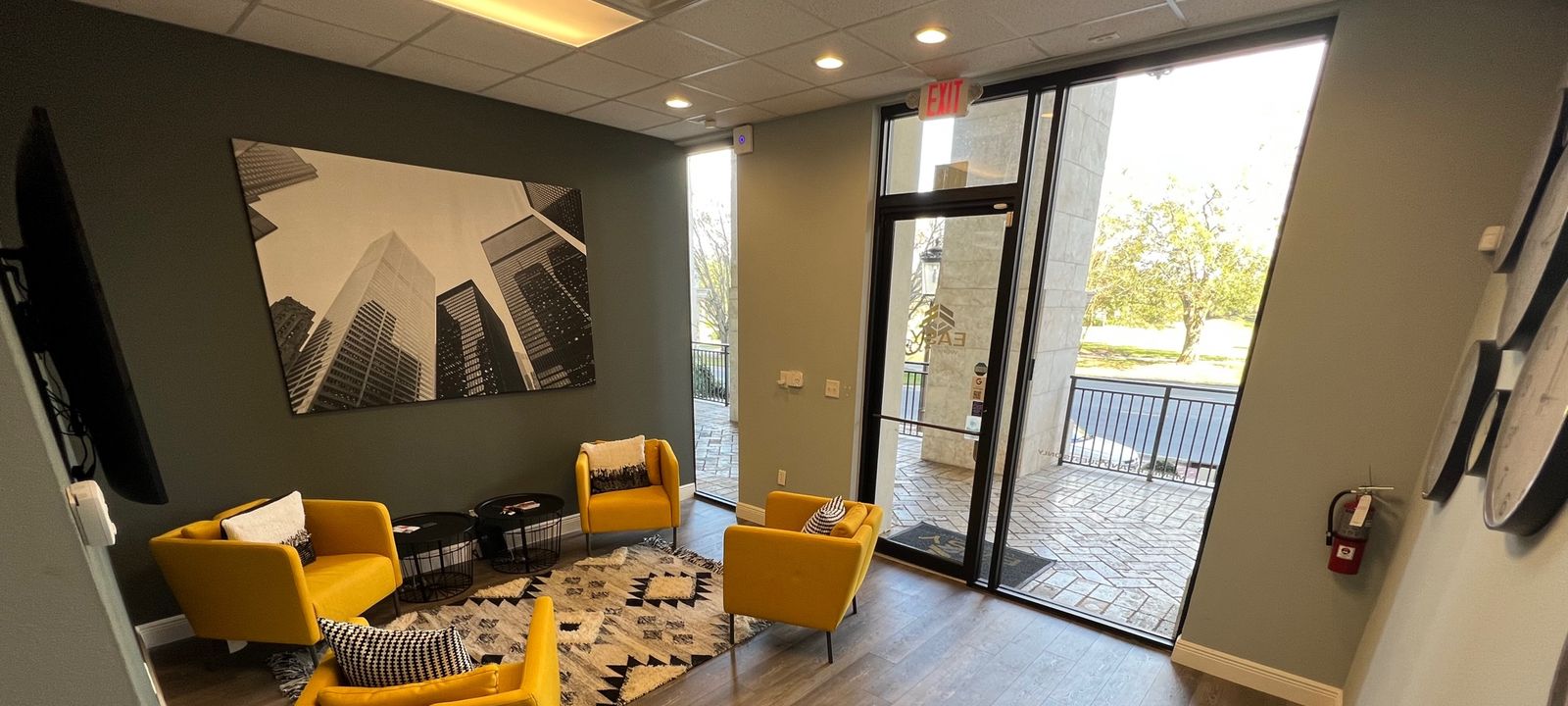 2121 South Hiawassee Road, Orlando - Image 1