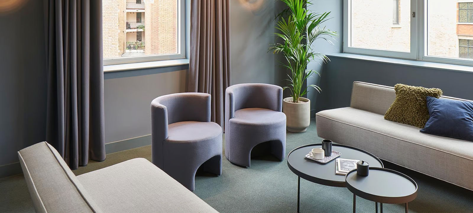 5 Upper St Martins Lane, West End - Image 1