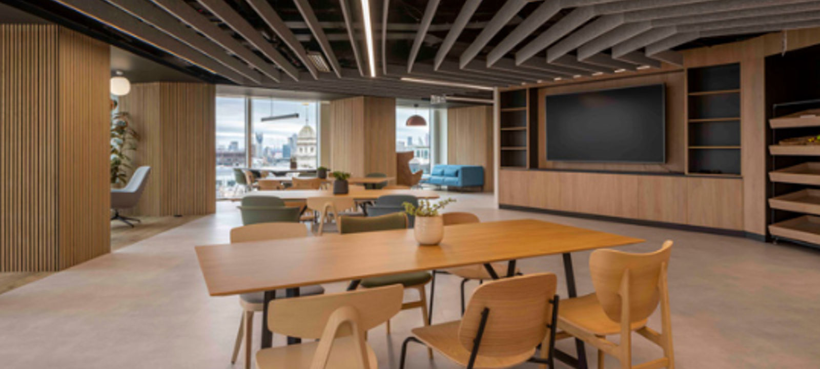 125 Old Broad St, London - Image 1