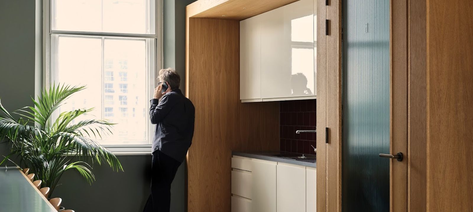 19 Eastbourne Terrace, Paddington - Image 1