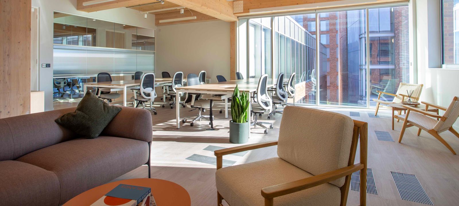 140 Goswell Road, Greater London - Image 1