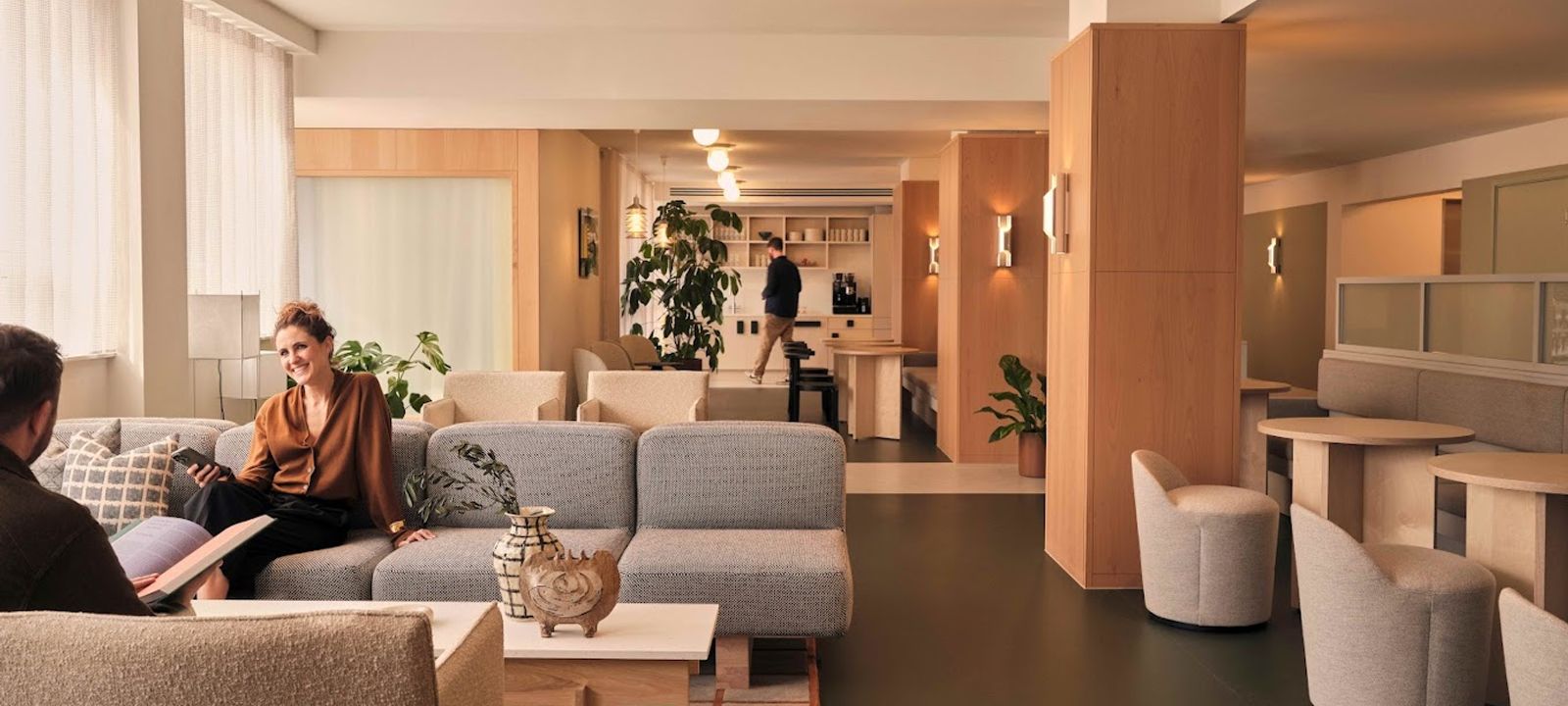 2 Riding House Street, Marylebone - Image 1