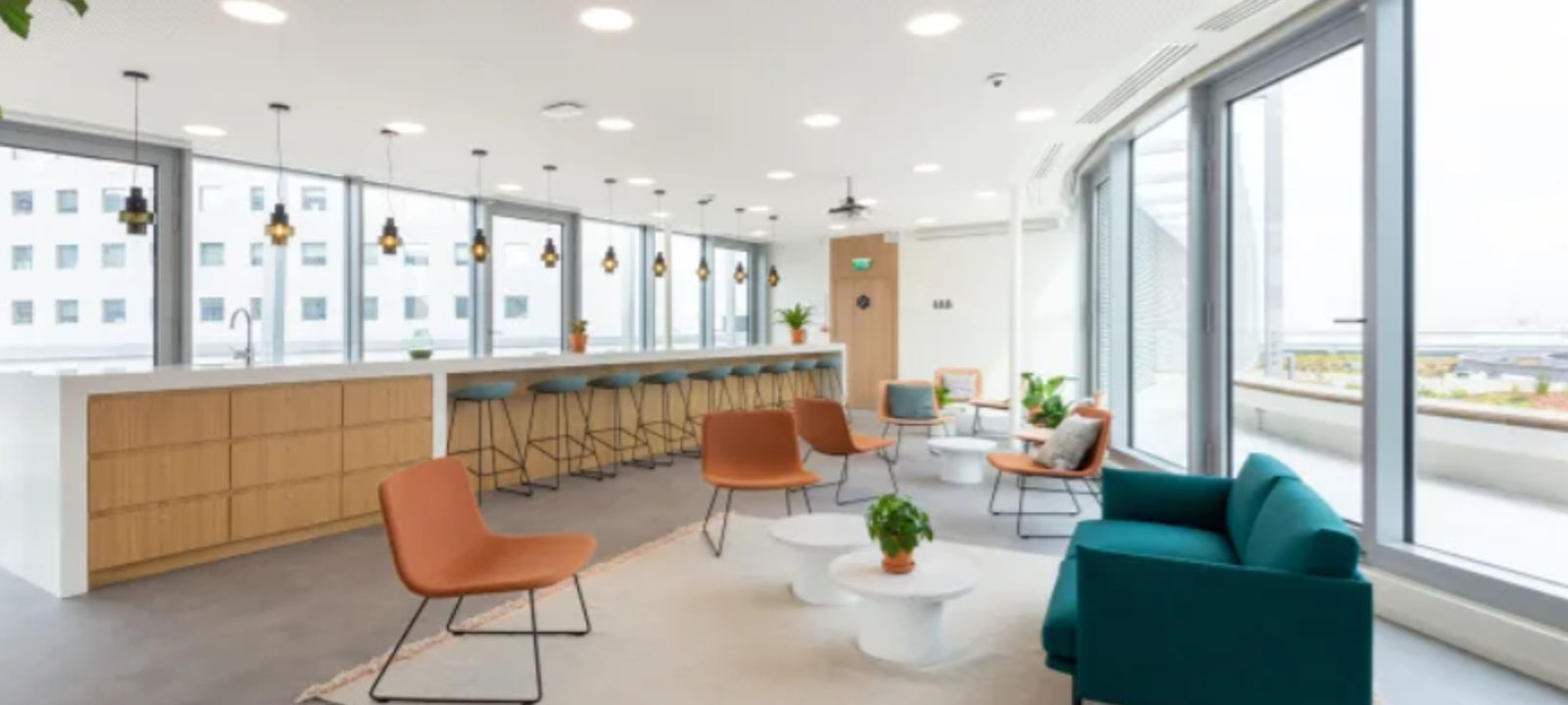 23820 Hawthorne Blvd, Hawthorne - Image 1