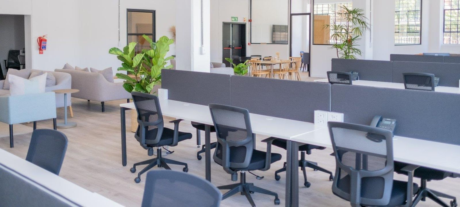 8 Vrede Street Gardens, Cape Town - Image 1