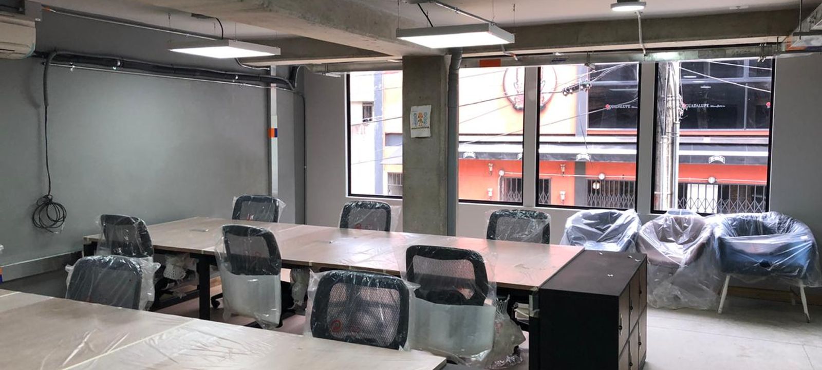 Carrera 76 #32b-18, Medellín - Image 1