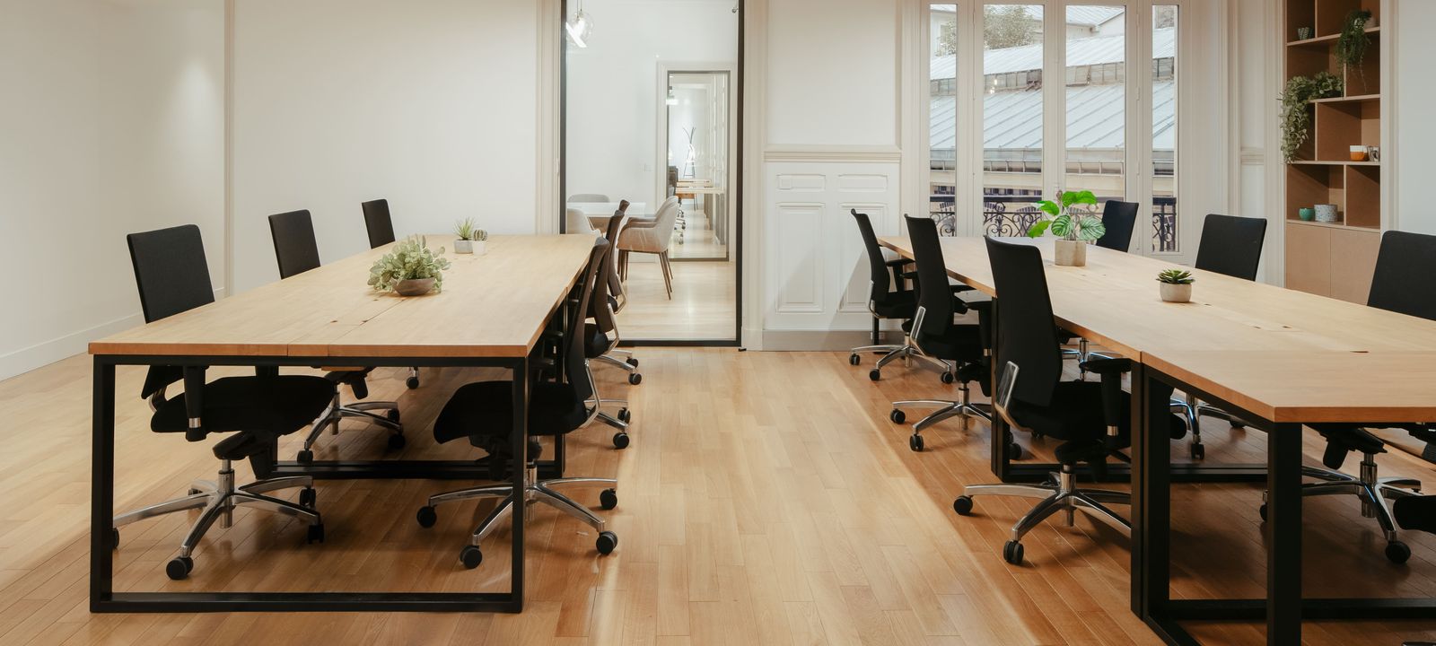 105 Rue La Fayette, Paris - Image 1